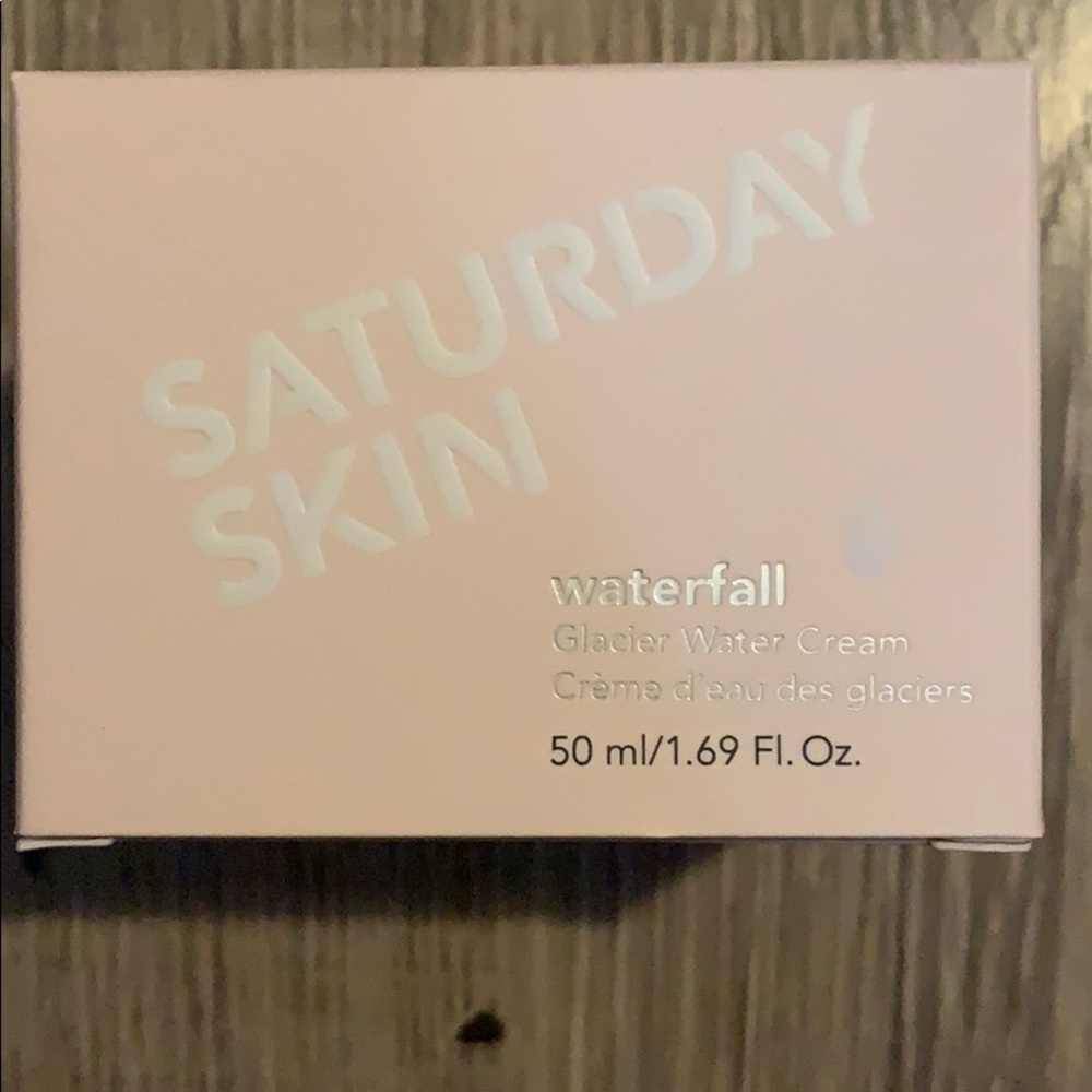 Moisturizing cream